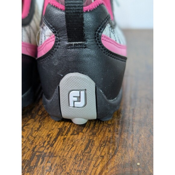 FOOTJOY Summer Series WOMEN'S GOLF SHOES, WHT / PINK/BLK-98968 SZ 8 Medium - Picture 8 of 13